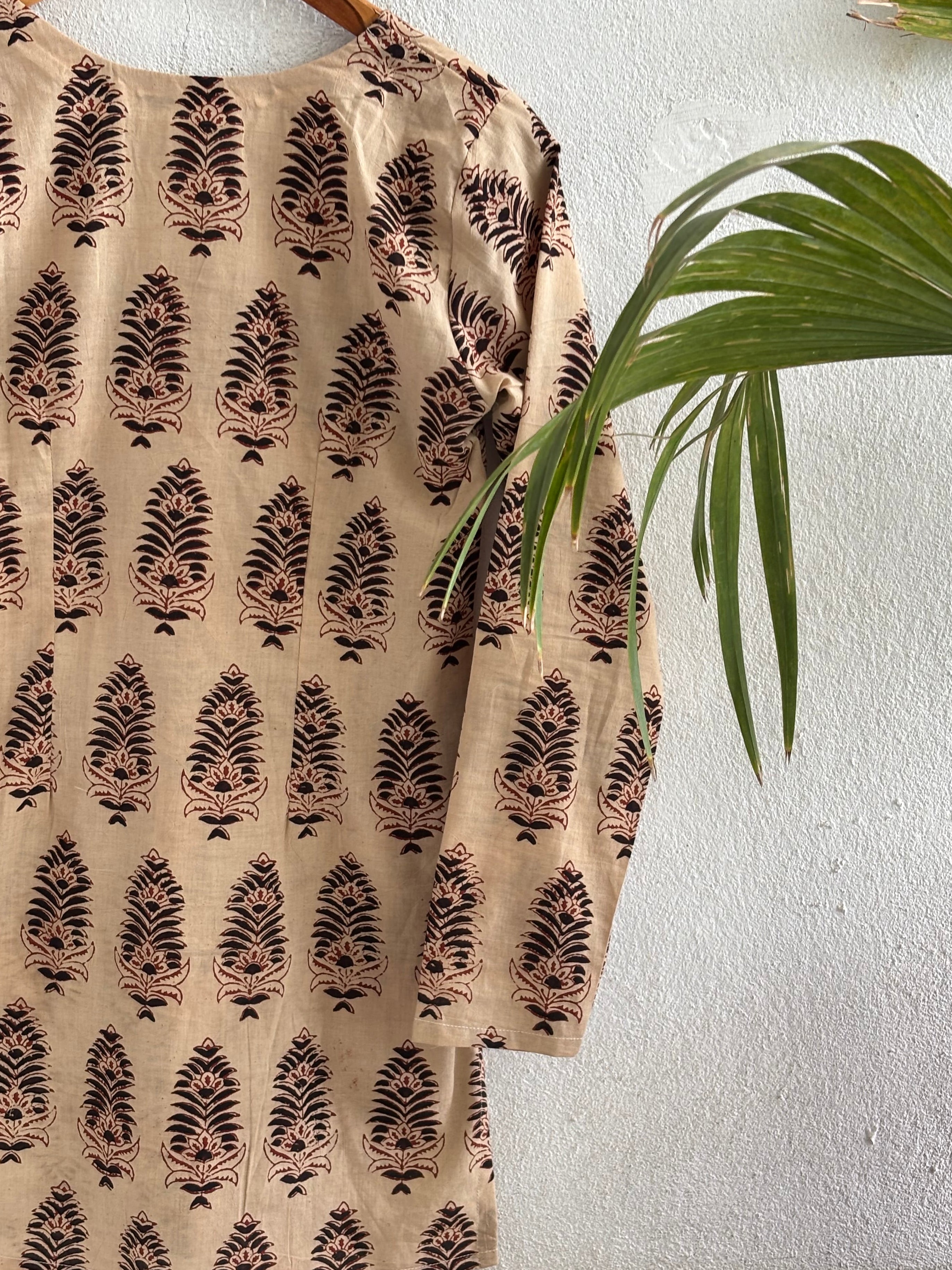 Dhara Kurti